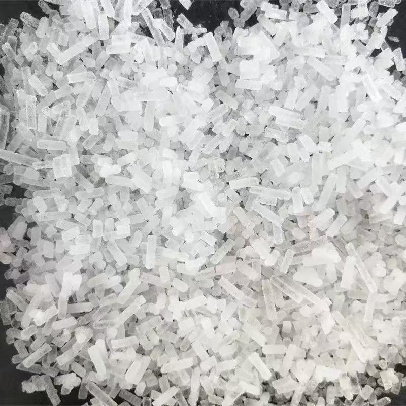 干冰清洗用干冰颗粒特写，直径约3毫米的固态二氧化碳清洗介质