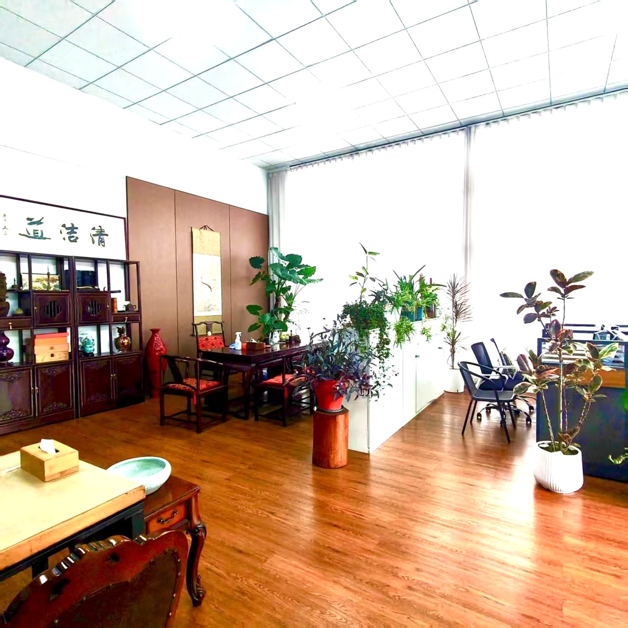 华洁士集团办公环境实景